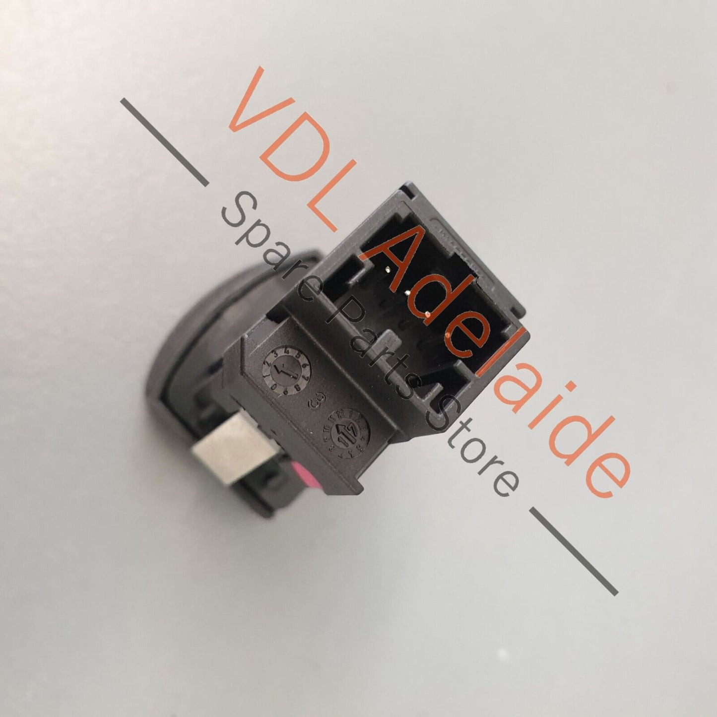VW Polo GTi Mk5 6R Aux-In Socket Outlet With Cover 6R0035724 6R0035724