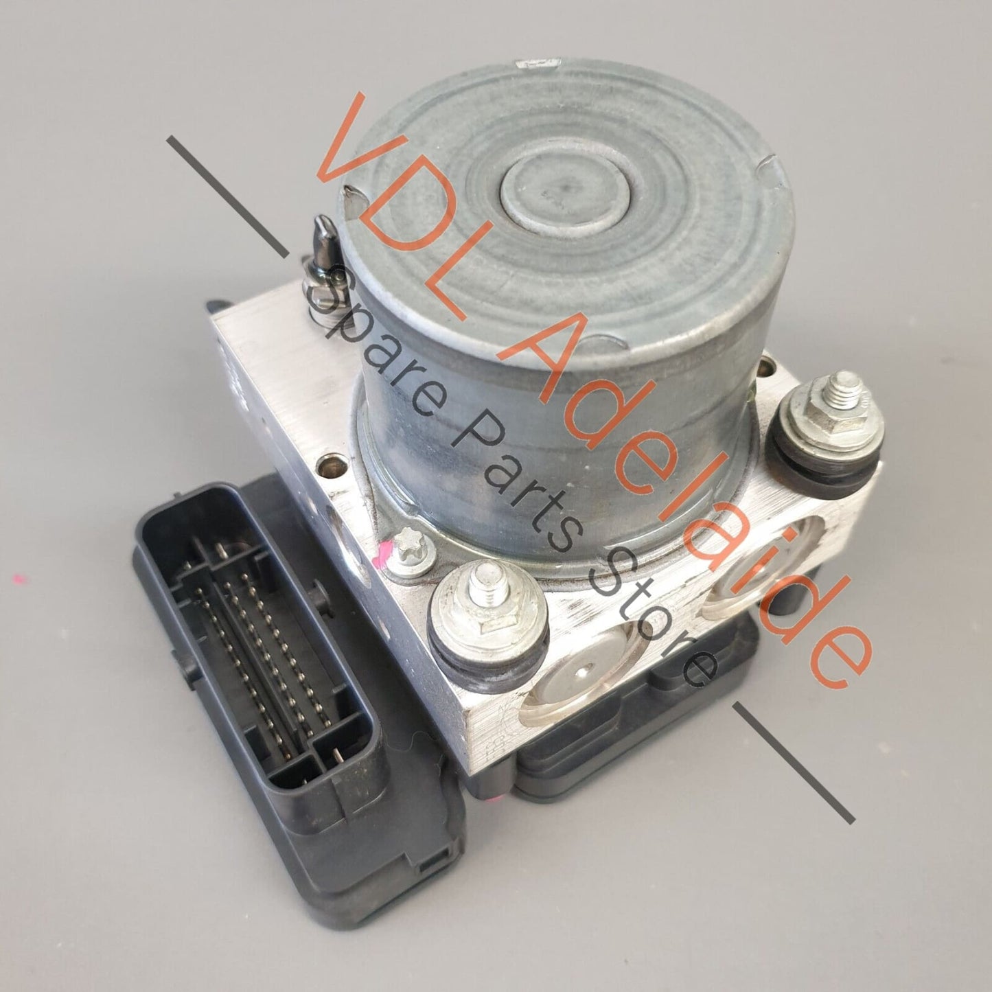 VW Polo GTi Mk5 ABS Brake Pump Module with Control Unit 6C0614517R 6C0907379R 6C0614517R