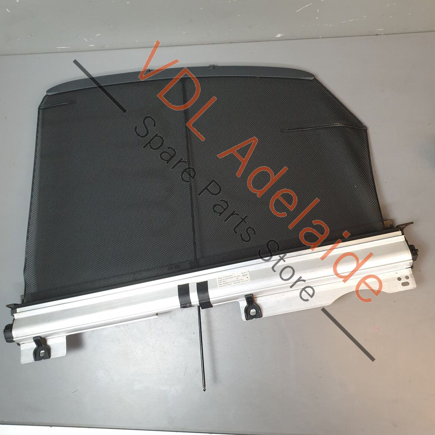 Genuine Audi A8 4H Right Rear Electric Roller Sunshade Blind Assembly Kit 4H0861334Q0F