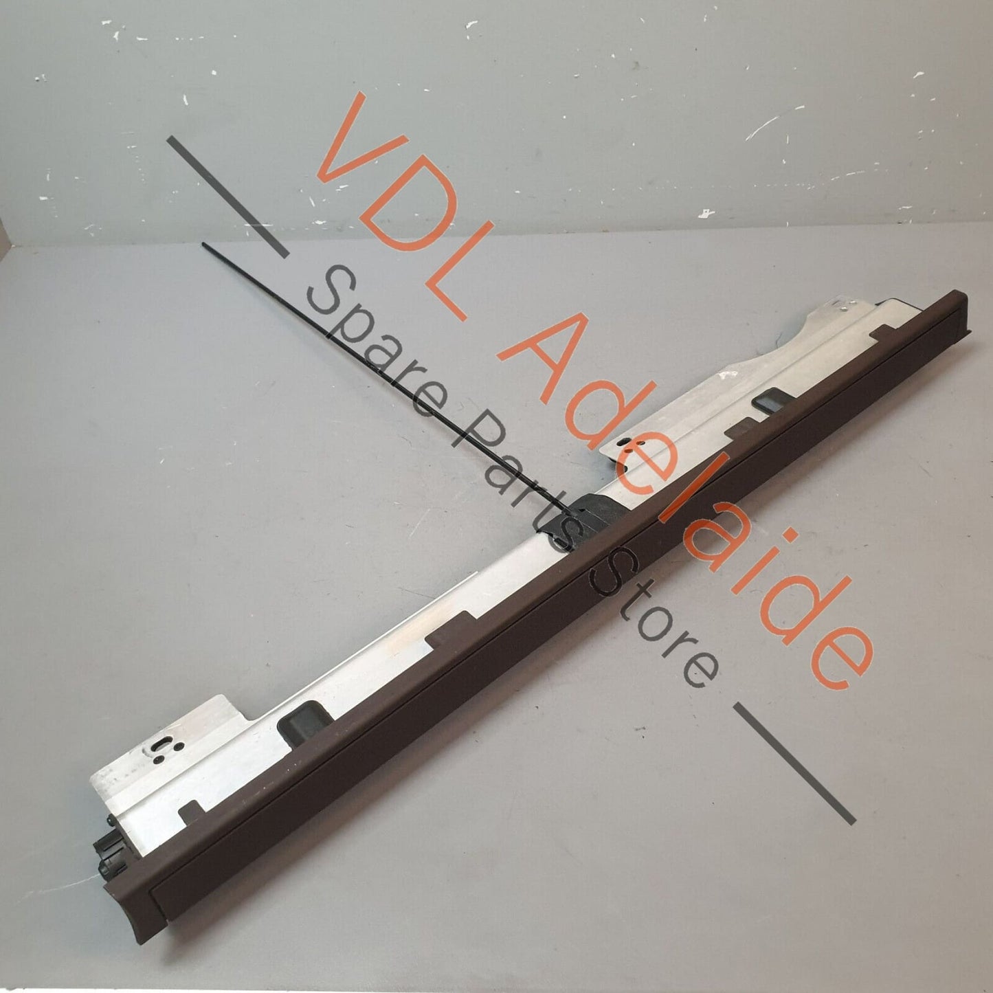 Genuine Audi A8 4H Right Rear Electric Roller Sunshade Blind Assembly Kit 4H0861334Q0F