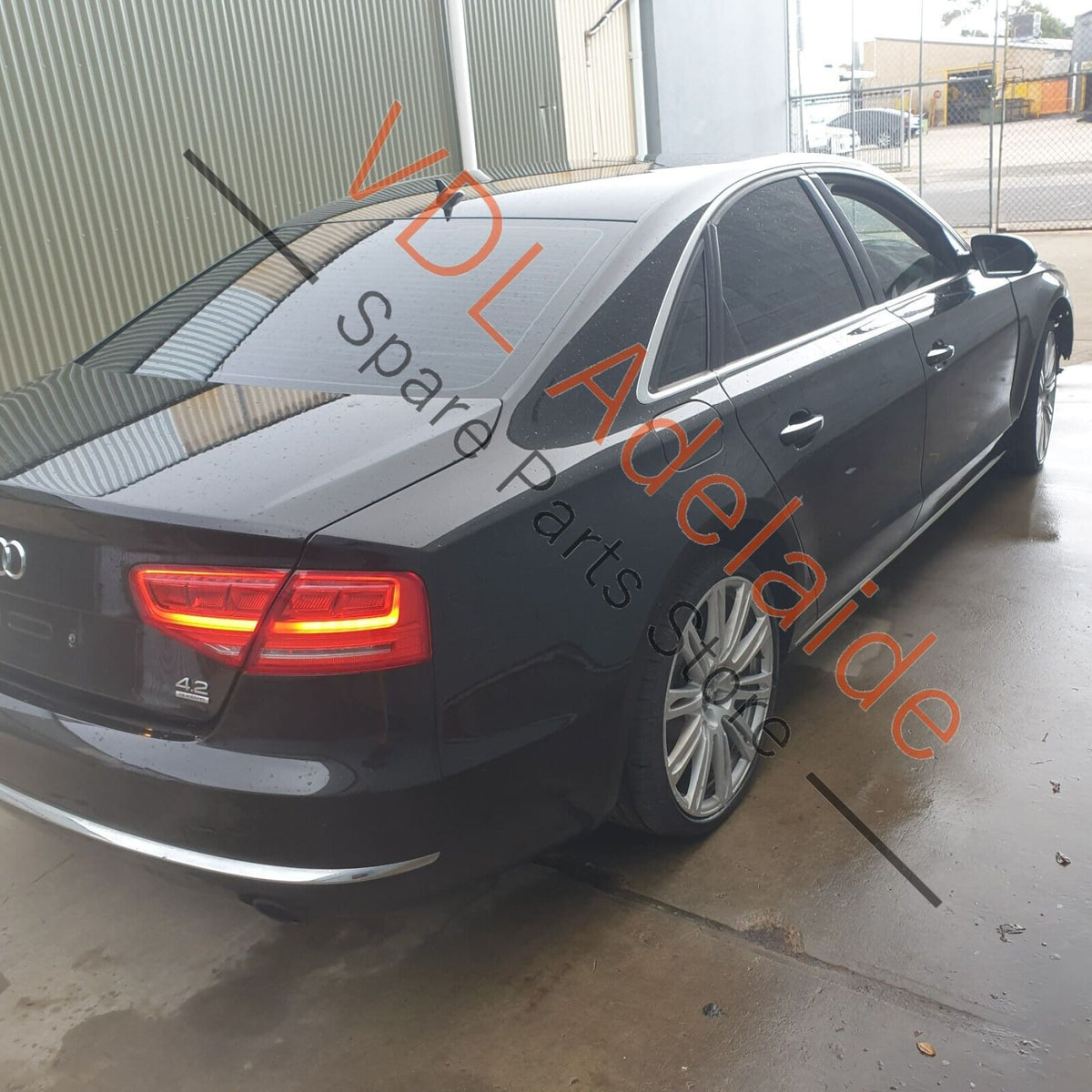 Audi A8 4H Rear Seat Passenger Air AC Vent Centre Middle 4H0819203B WVF 4H0819203B