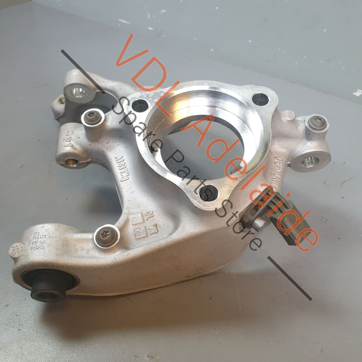 Audi S3 8V 8V.5 Rear Left Wheel Bearing Housing Suspension Hub 5Q0505435J
