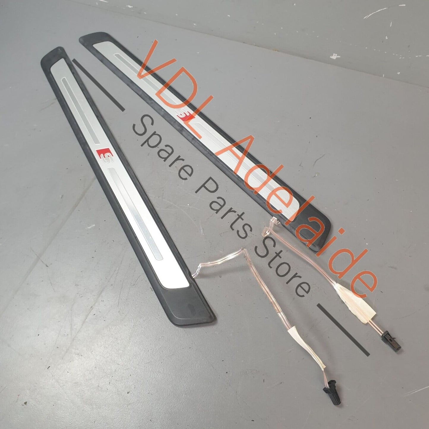 Audi S3 8V 8V.5 Pair of Illuminated Door Entry Sil Trim Strips Left and Right 8V4947417
