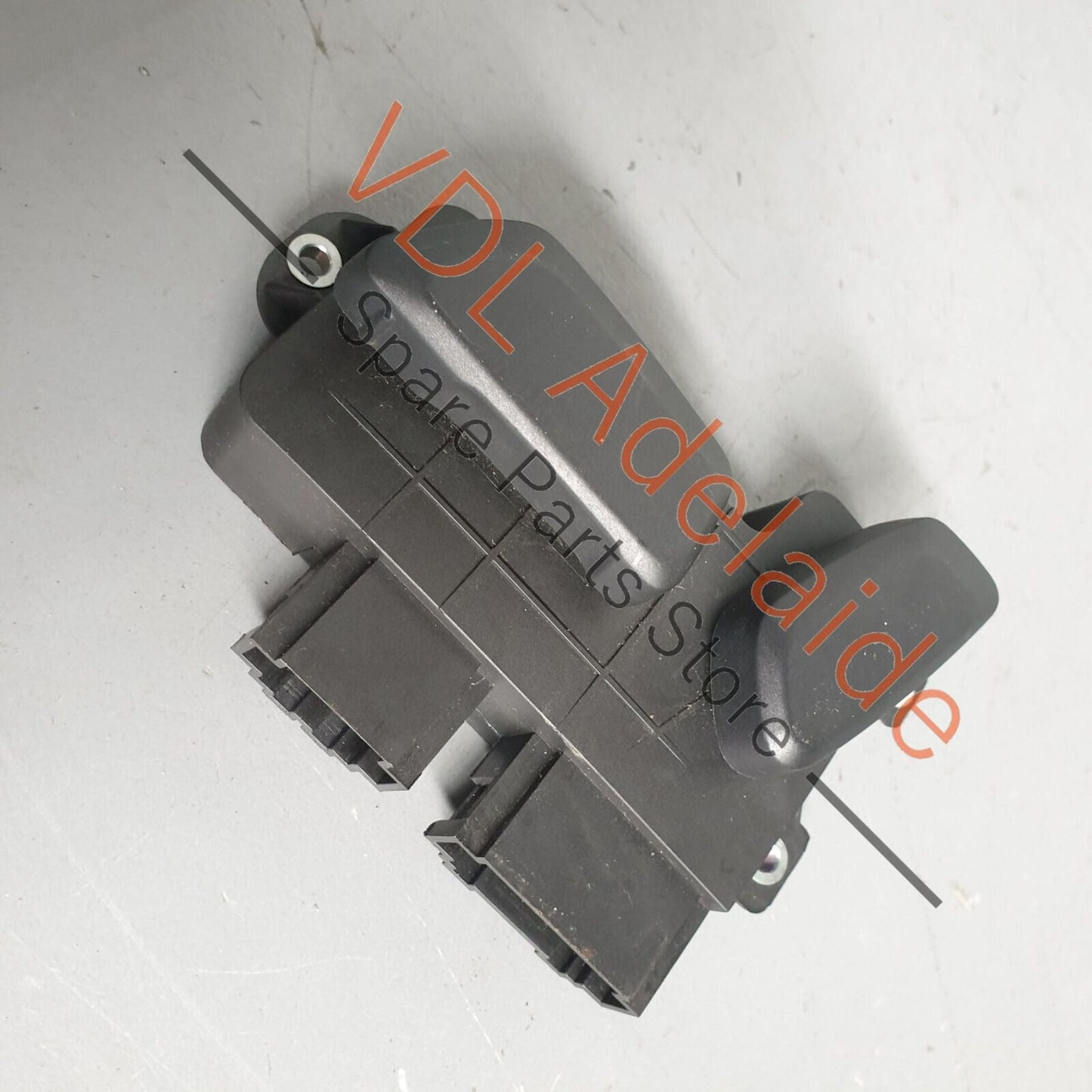 VW R36 Passat 3C B6 OEM Front Left Electric Seat Adjustment Switch 8E0959747A 8E0959747A