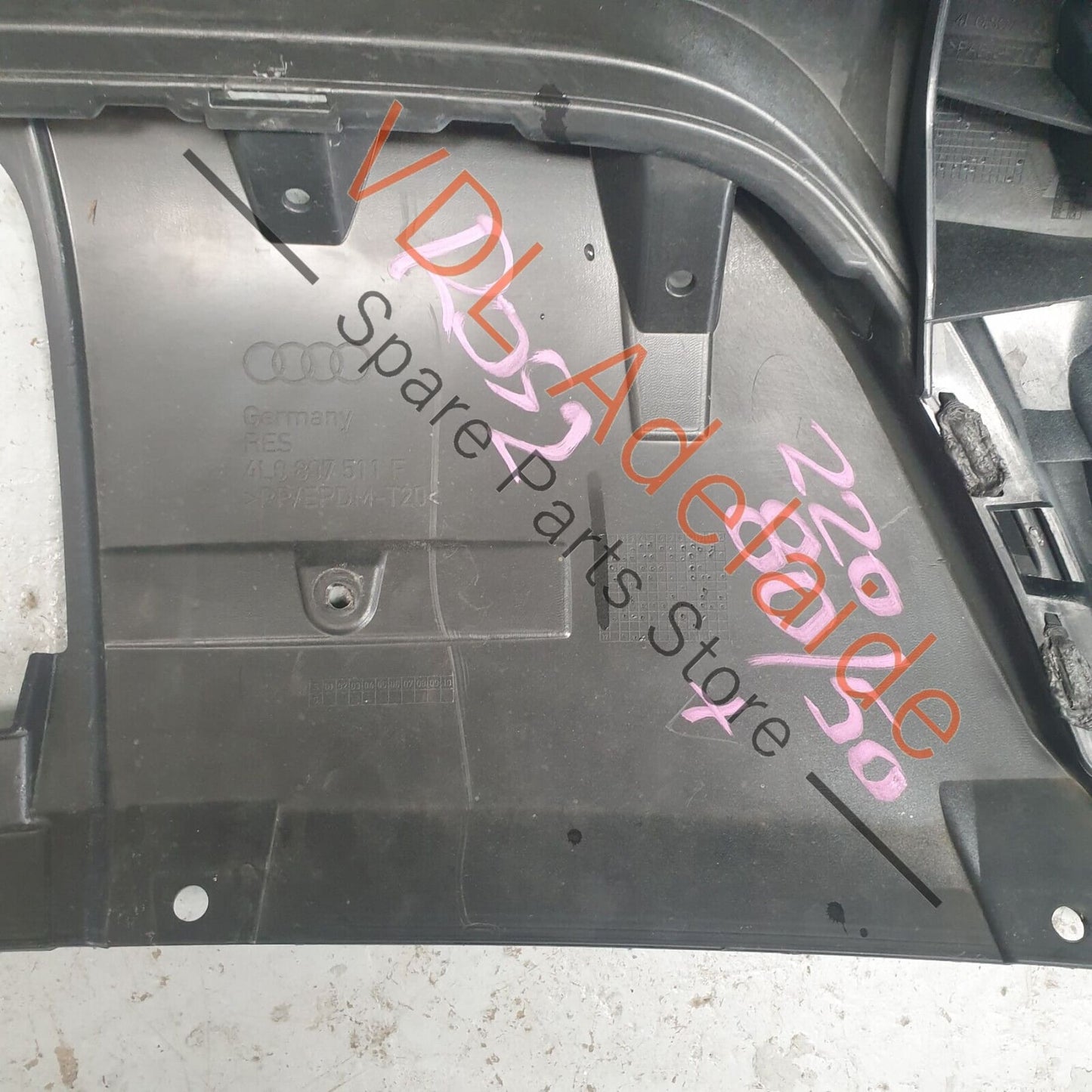 Audi Q7 6.0L V12 4L Rear Bumper Cover 4L0807303C GRU White 2Y2Y 4L0807303C