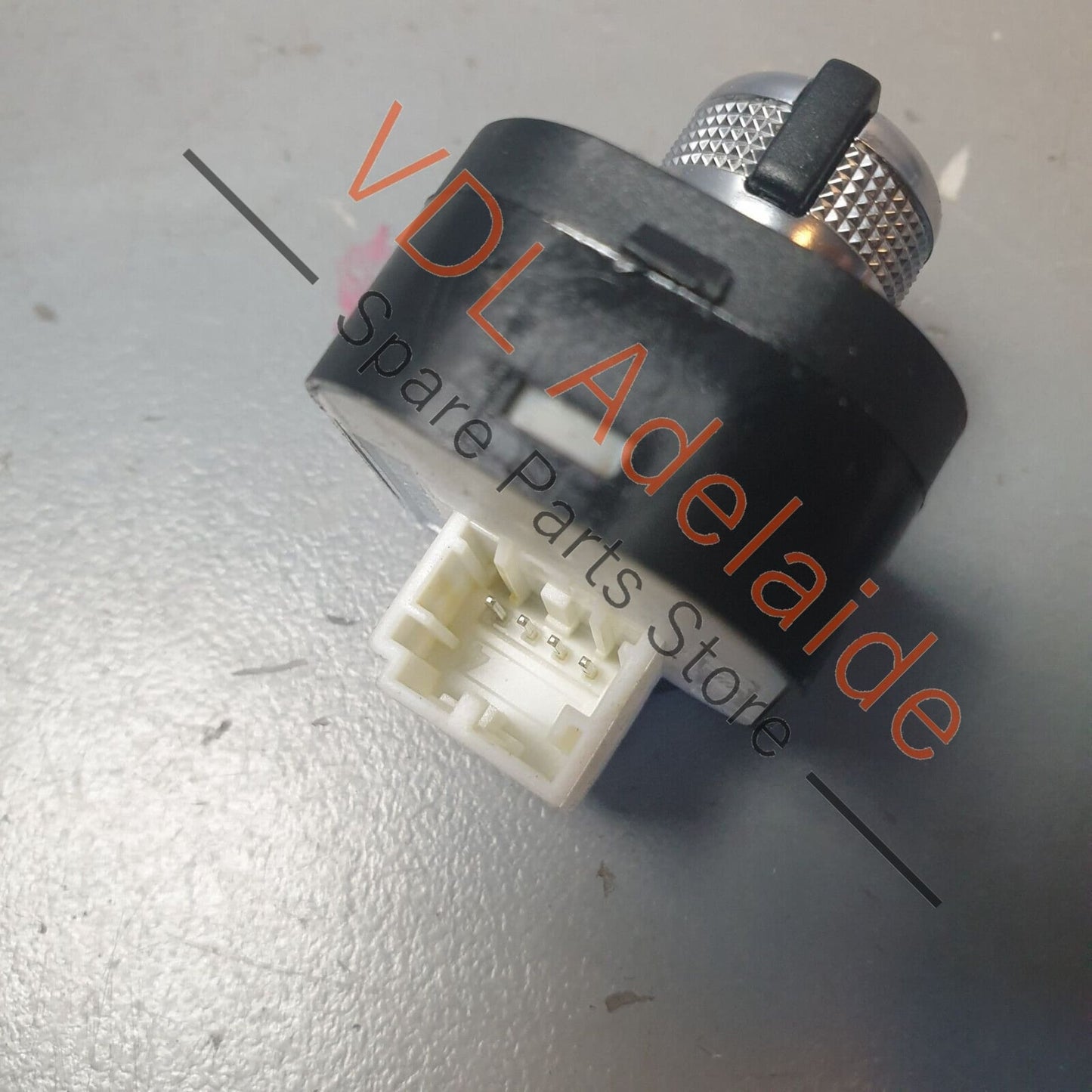 Audi Q7 6.0L V12 4L Switch for Electrically Operated & Folding Rear View Mirrors 4F0959565A