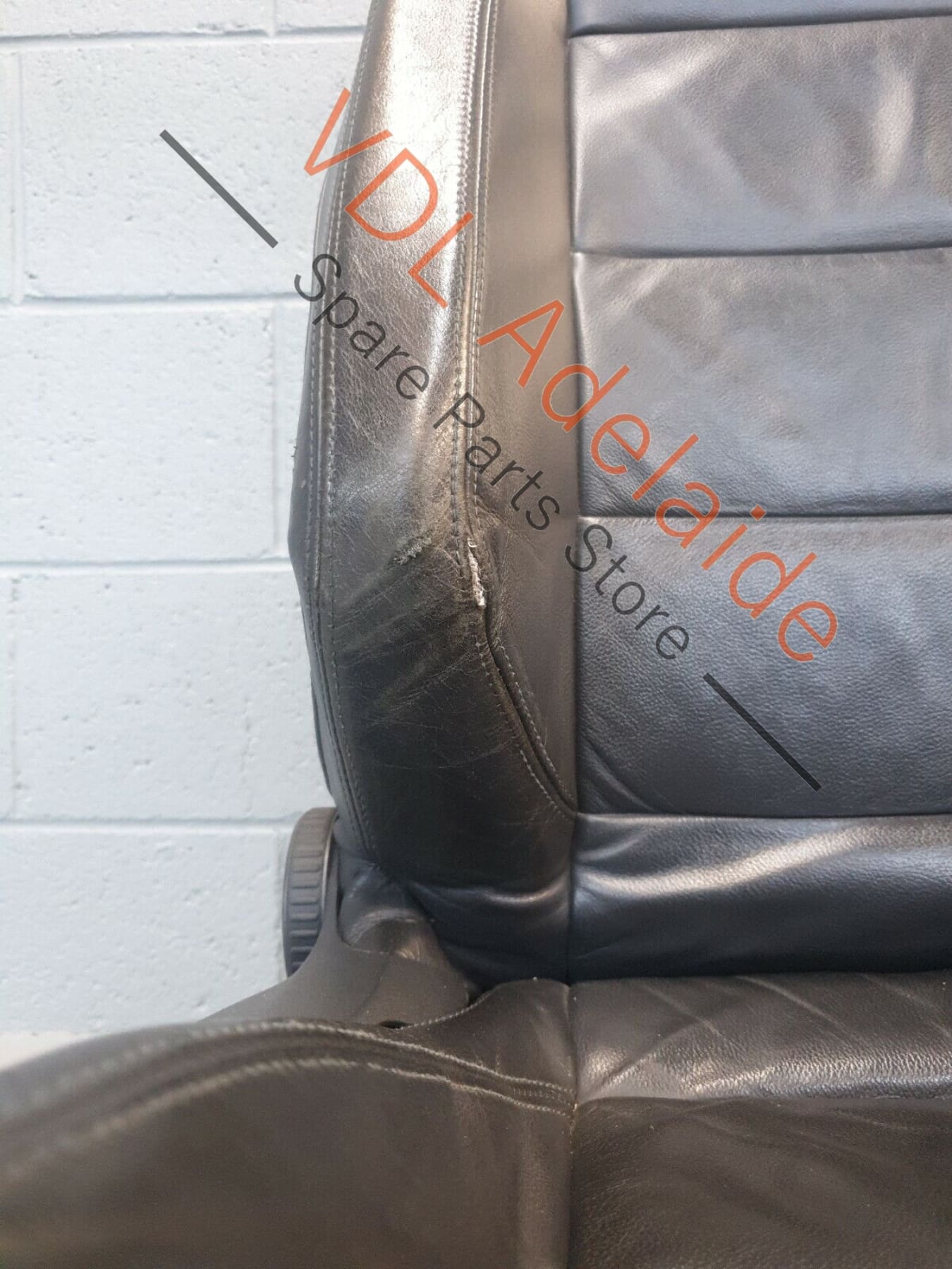 Volkswagen VW Golf Mk5 R32 3dr Hatch Front Two Pair Leather Heated Seat Seats