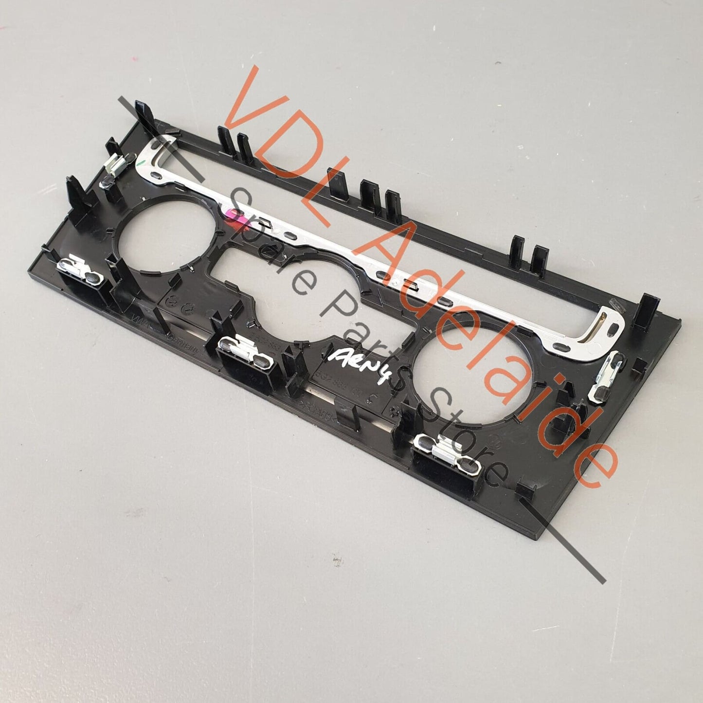 VW Golf GTi GTD Mk7 Interior Dash Trim for AC Climate Controls RHD 5G2863042C 5G2863042C