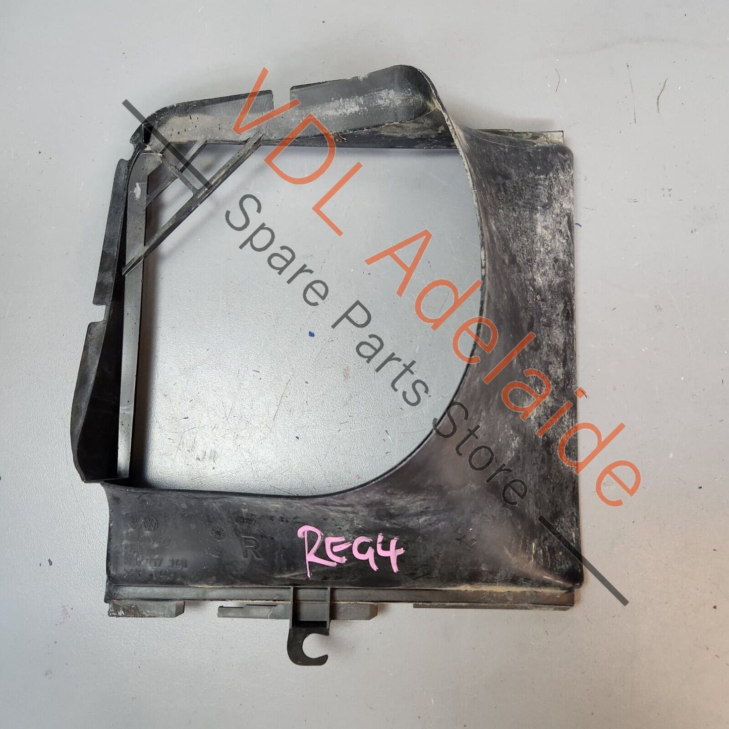 VW Touareg 7L R50 Intercooler Air Guide Right Side Back Rear 7L0117340 7L0117340