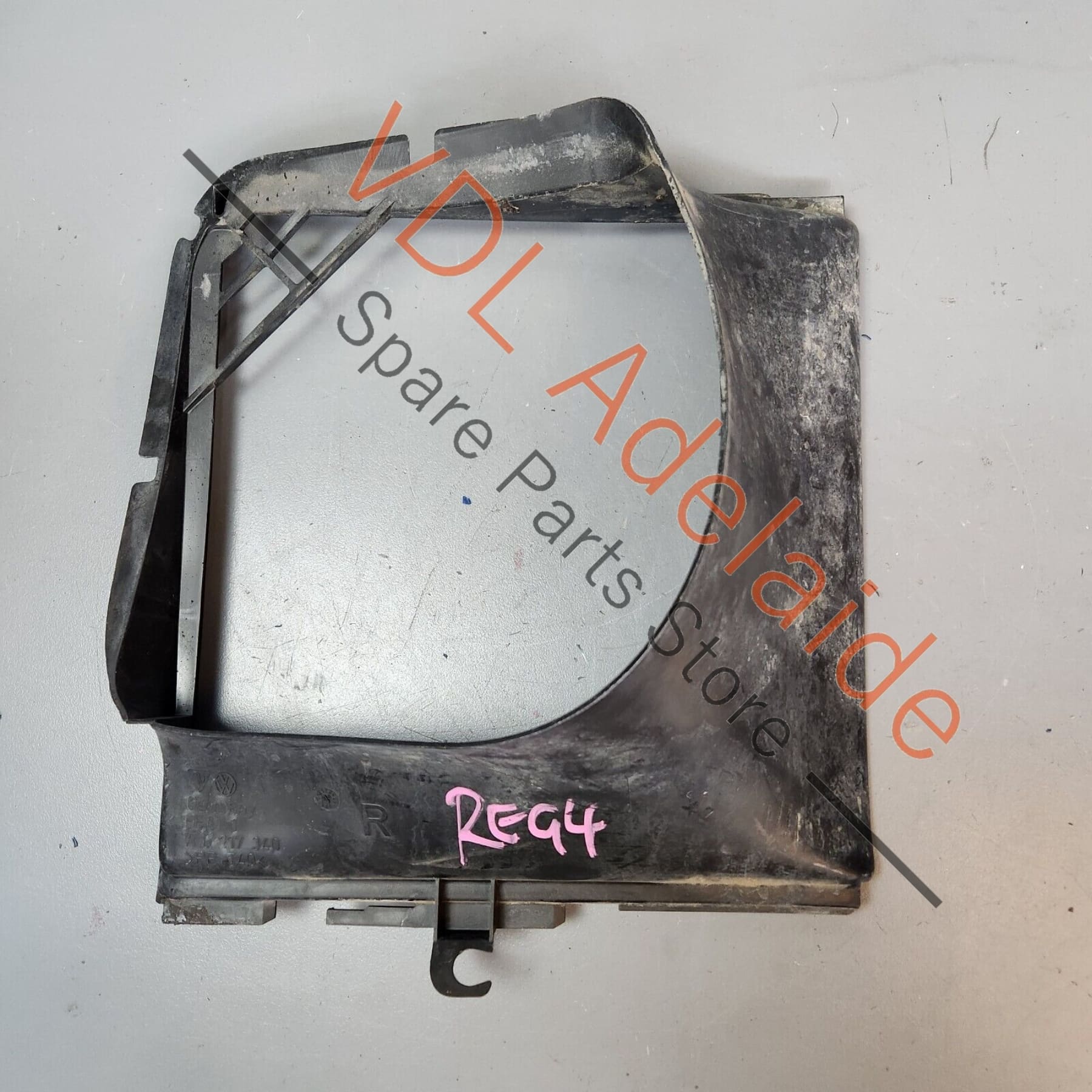 VW Touareg 7L R50 Intercooler Air Guide Right Side Back Rear 7L0117340 7L0117340