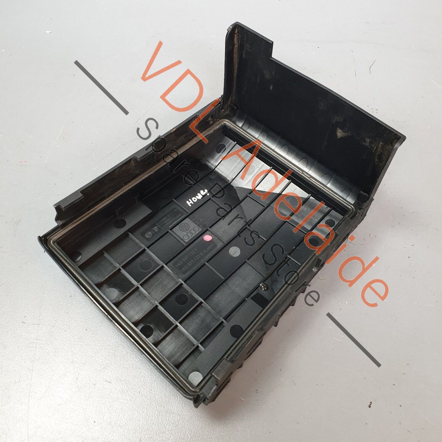 VW Golf MK5 MK6 Cover Lid For Fuse Box / Relay Plate 1K0937132F