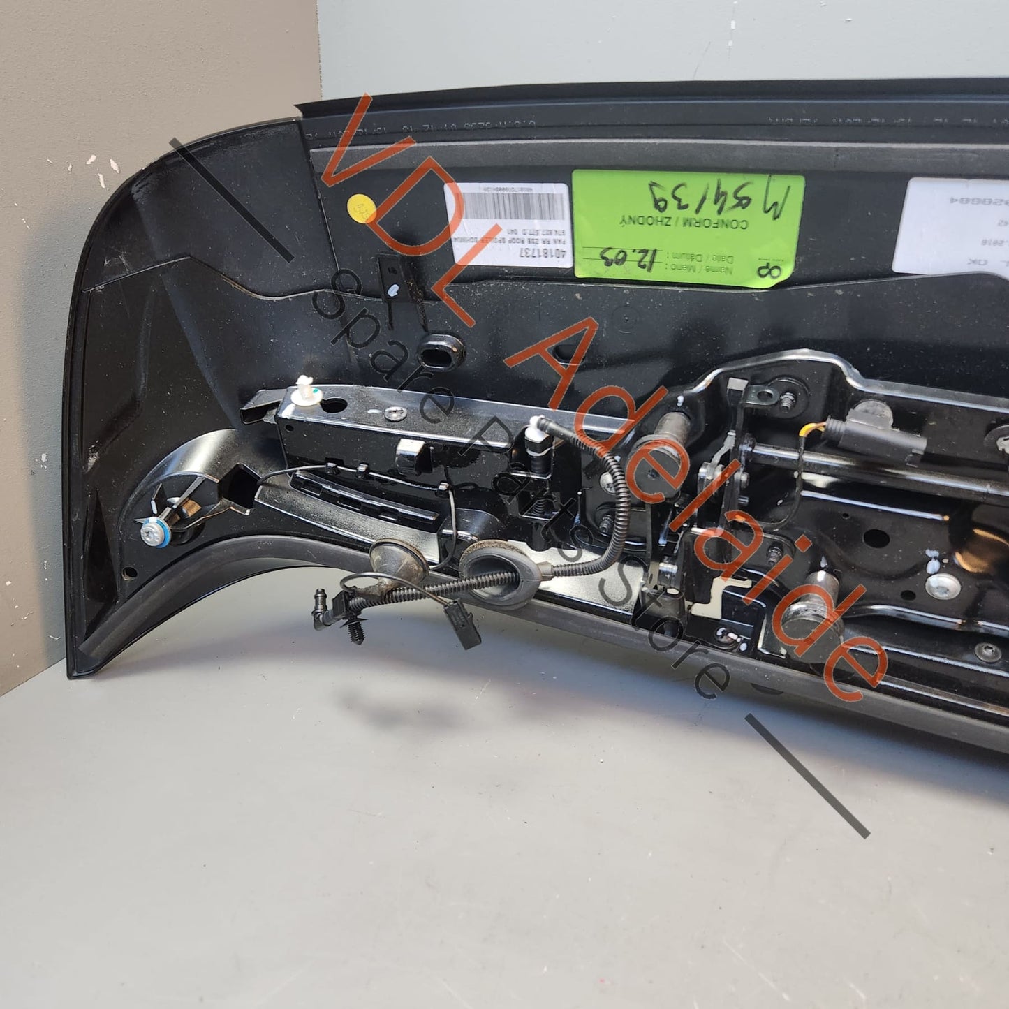 Porsche Panamera 971 2017-2020 Automatic Rear Spoiler with Drive Unit