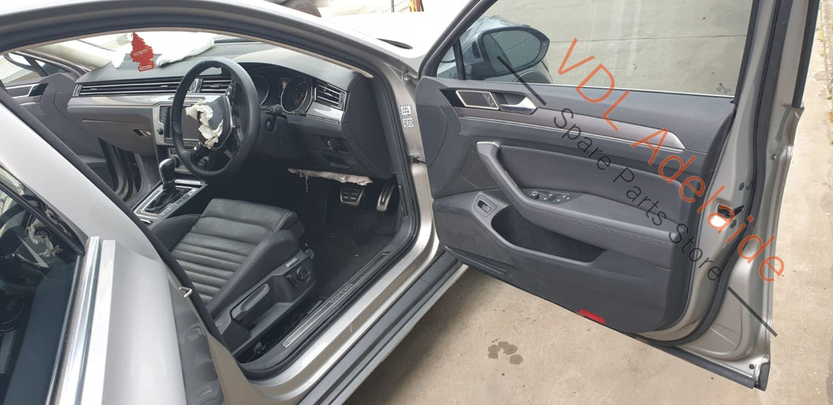 VW Passat Alltrack B8 3G Right Side RHS Head Curtain Airbag Unit 3G0880742E