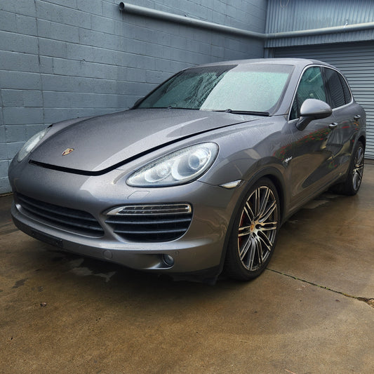 Porsche Cayenne 92A. Parts. Wrecking. Dismantling.