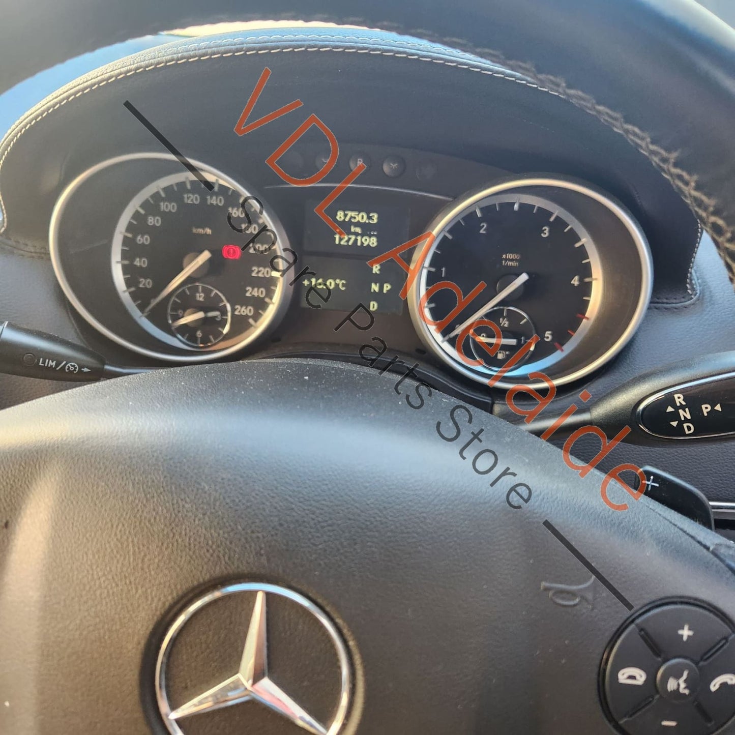 A1649008300    Mercedes W164 ML Class Instrument Cluster for Diesel Km/H A1649008300