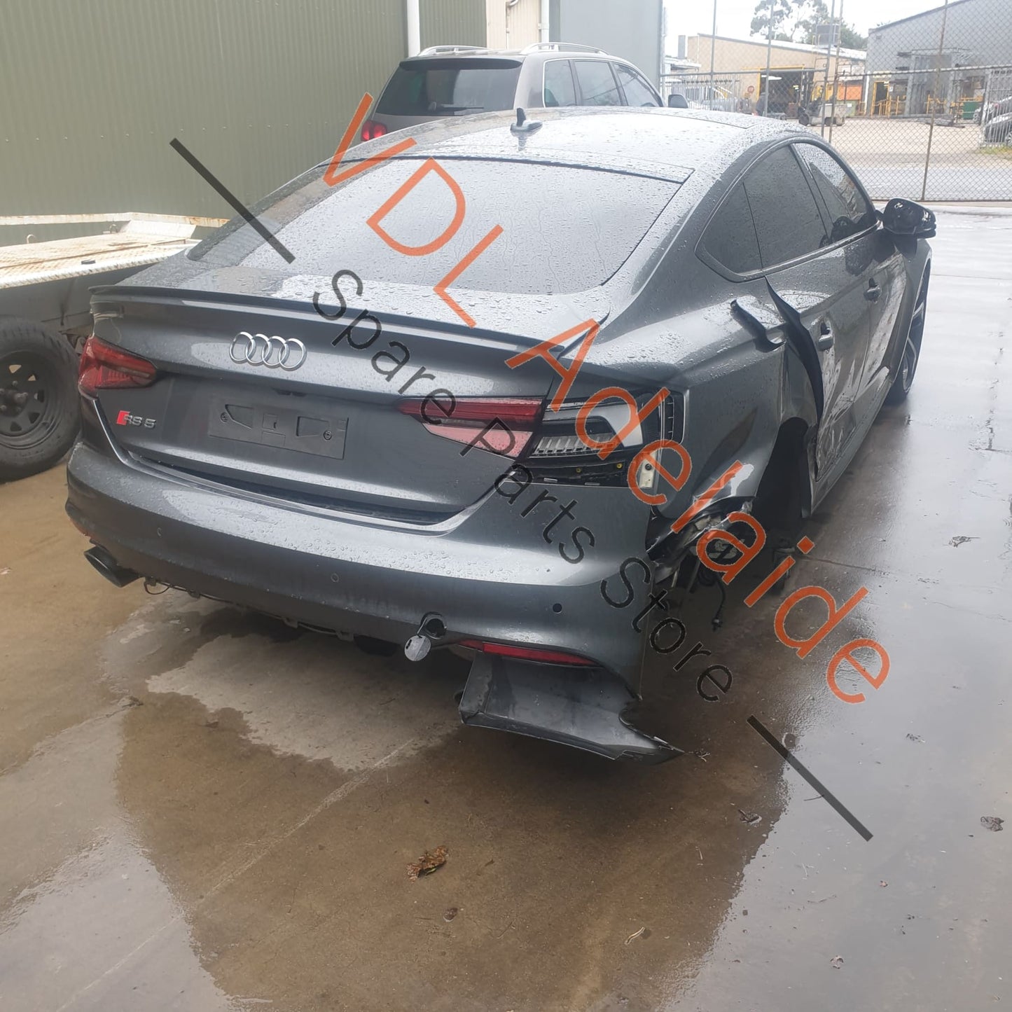 Audi RS5 Front Right Door Shell Panel 8W8831052F Daytona Grey Pearl 6Y6Y 8W8831052F