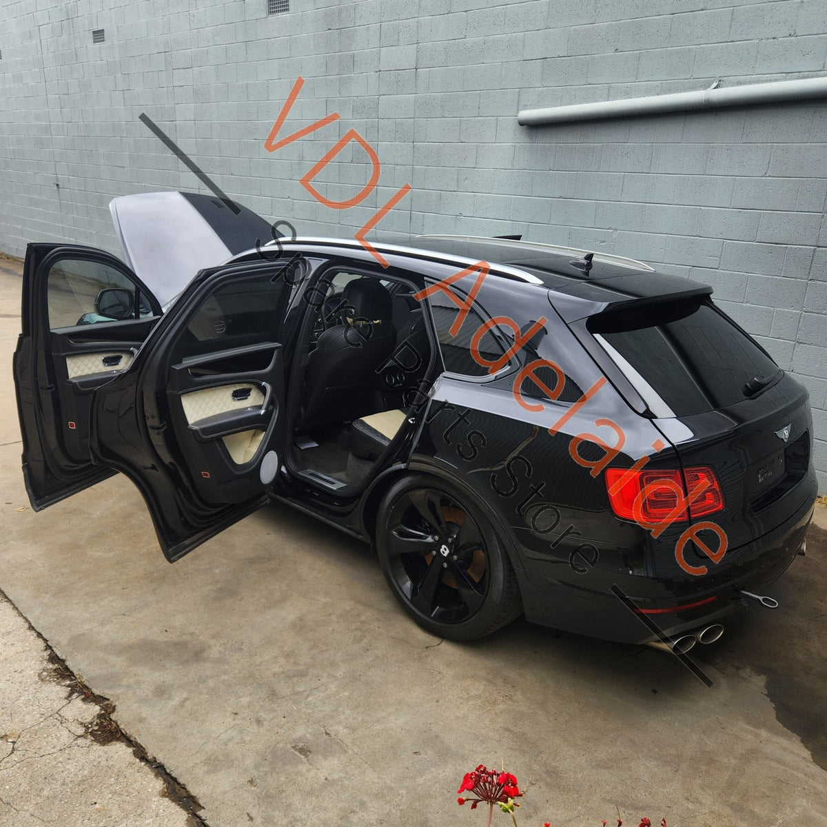 0D6300036Q 0D6300036QX   Bentley Bentayga SHT 8 Speed Gearbox Automatic Transmission 6mth warranty 13xxxkm