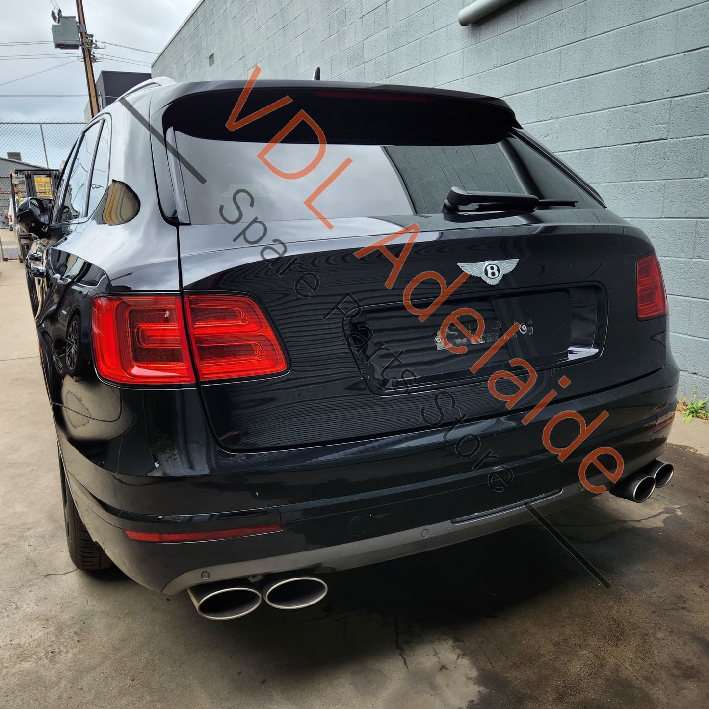 Bentley Bentayga Rear Windscreen 36A845051S