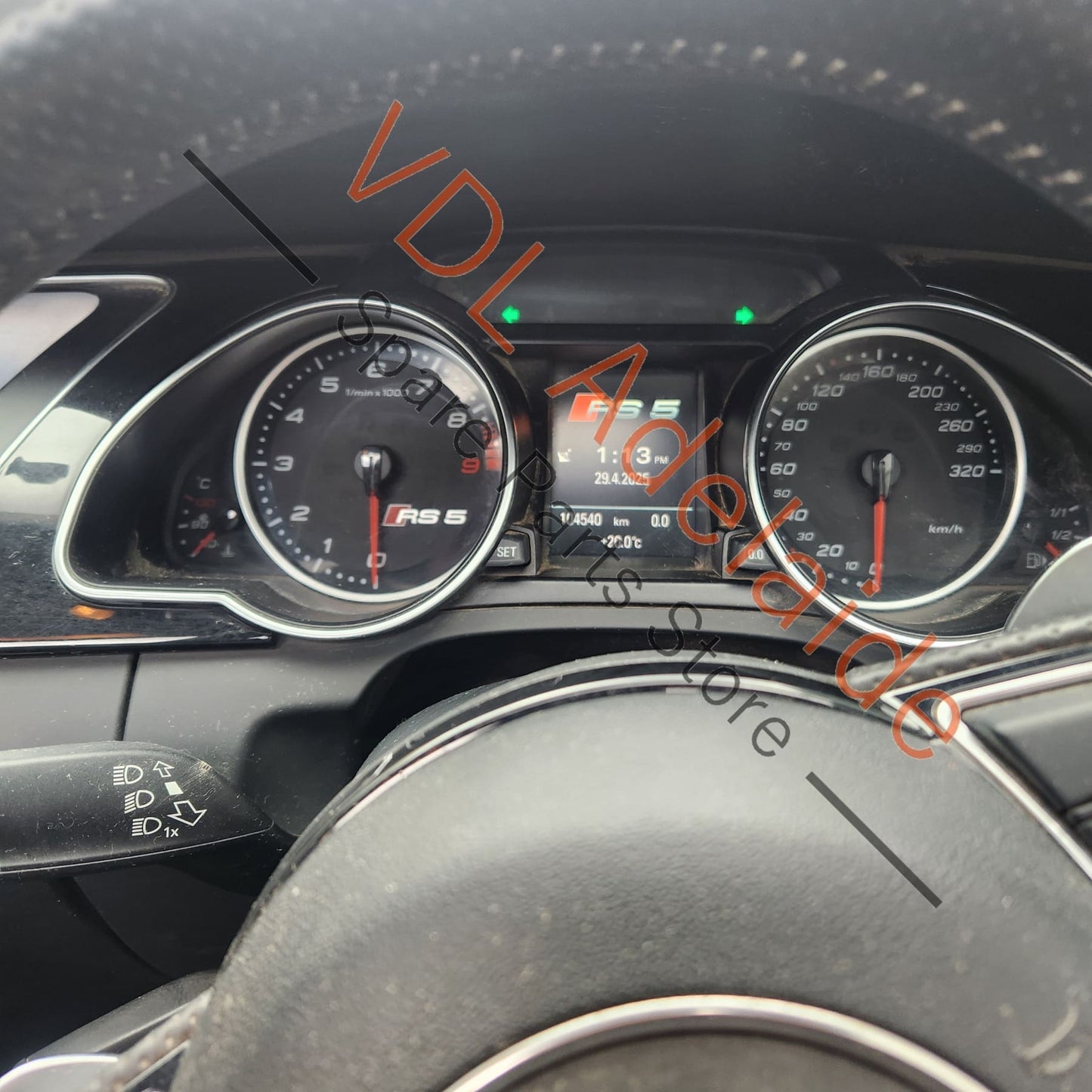 8T0920932E    Audi RS5 Instrument Cluster 320kmh 8T0920932E
