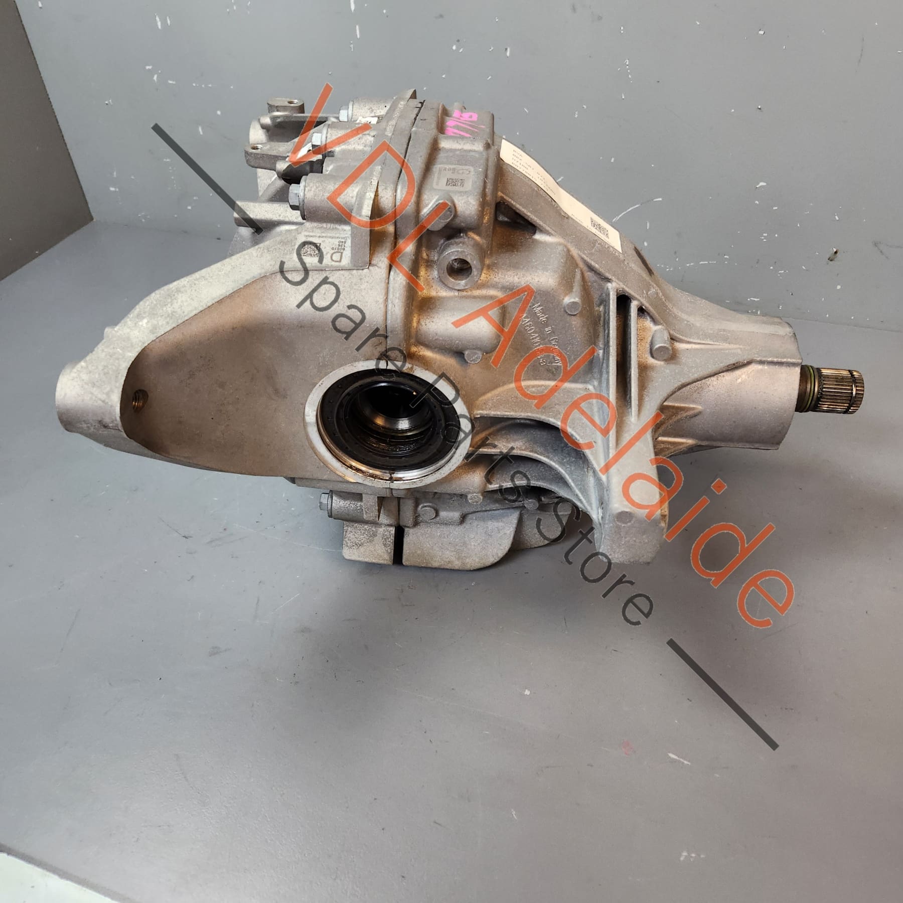 Porsche Panamera 971 2017-2020 Rear Axle Differential Diff 9A750702100 9A7507021D PR:A8C,A8F,0K0,1A2 PR:A8C,A8F,0K0,1A2 9A7507021X 08X507021 