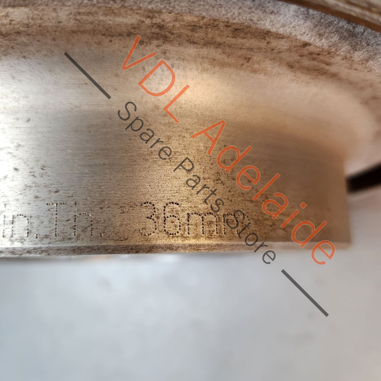 Porsche Panamera 971 Pair of Front Disc Brake Rotors 390mm Left & Right 971615301J 971615302J     Measured up at 37.2/37.2mm thick. 38mm when new.