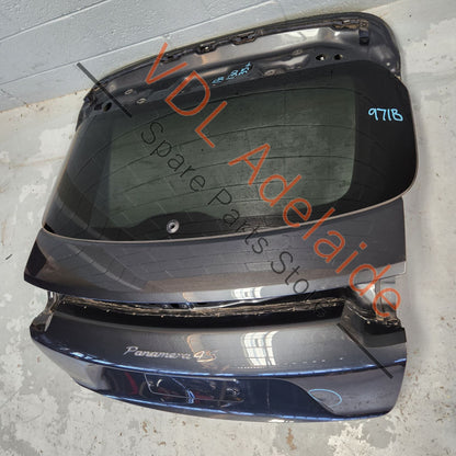 Porsche Panamera Turismo Rear Hatch Boot Trunk Panel Lid 974827025AYGRV 974827025CYGRV     Includes Glass & Badges. 1 x Small dent near number plate mount.