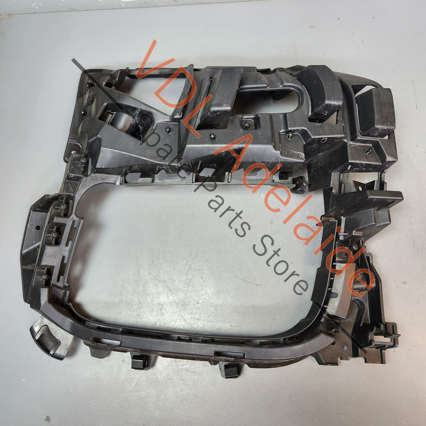 Porsche Panamera 971 Right Side Bumper Inner Support Bracket 971807682OK1 971807682OK1 971807682     