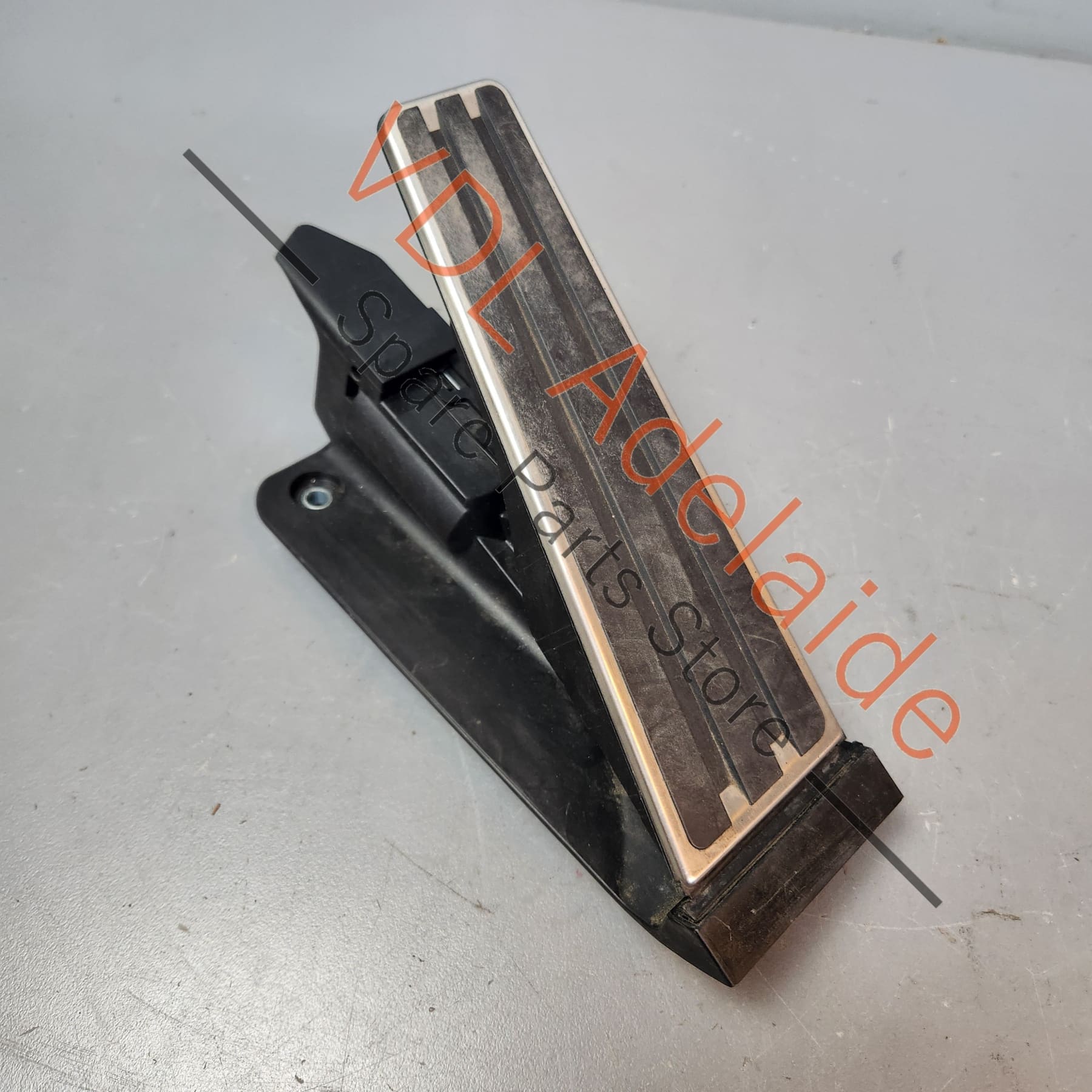 Porsche Panamera 971 Throttle Gas Pedal 298721507K 298721507K      