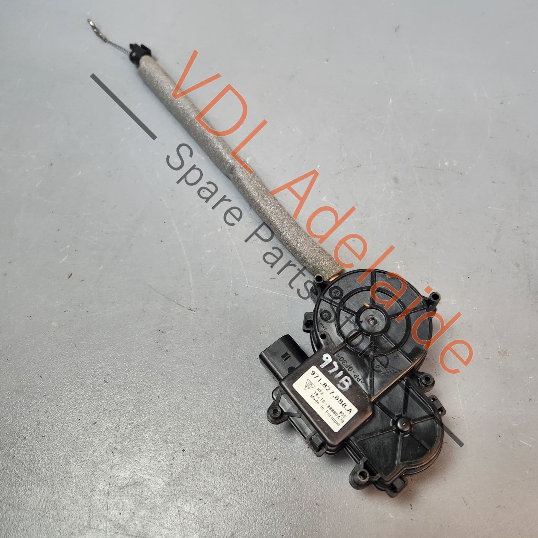 Porsche Taycan Panamera 971 Trunk Boot Power Latching Motor 971827888A 971827888A 9J1827888     