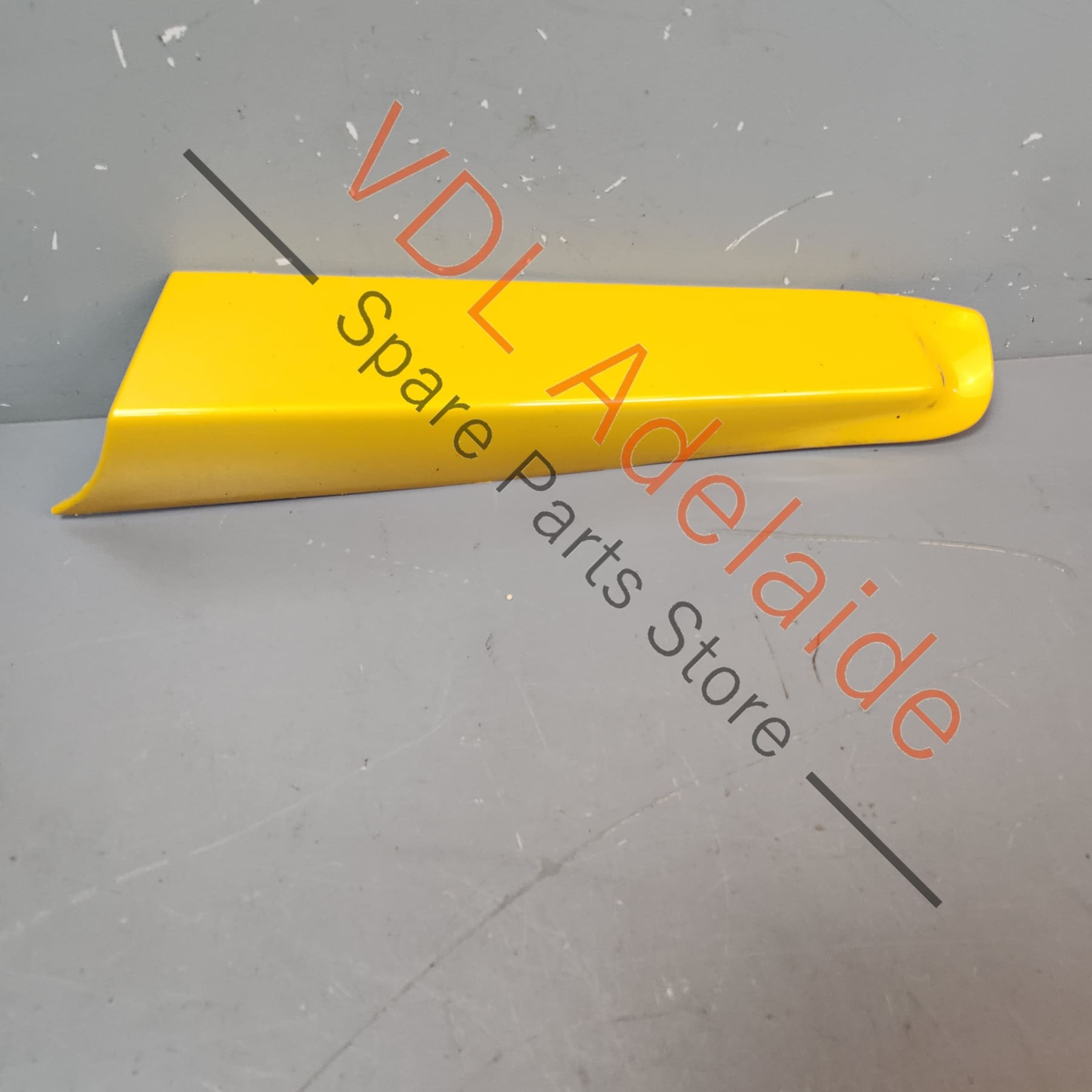 Renault Megane Left Side Rear Exterior Body Molding 768579138R 768570131R