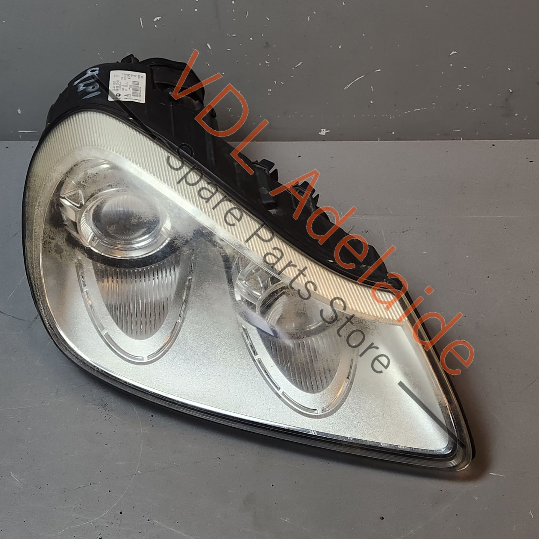 Porsche Cayenne 9PA 955 957 Turbo Xenon Right Headlight for RHD 95563117610