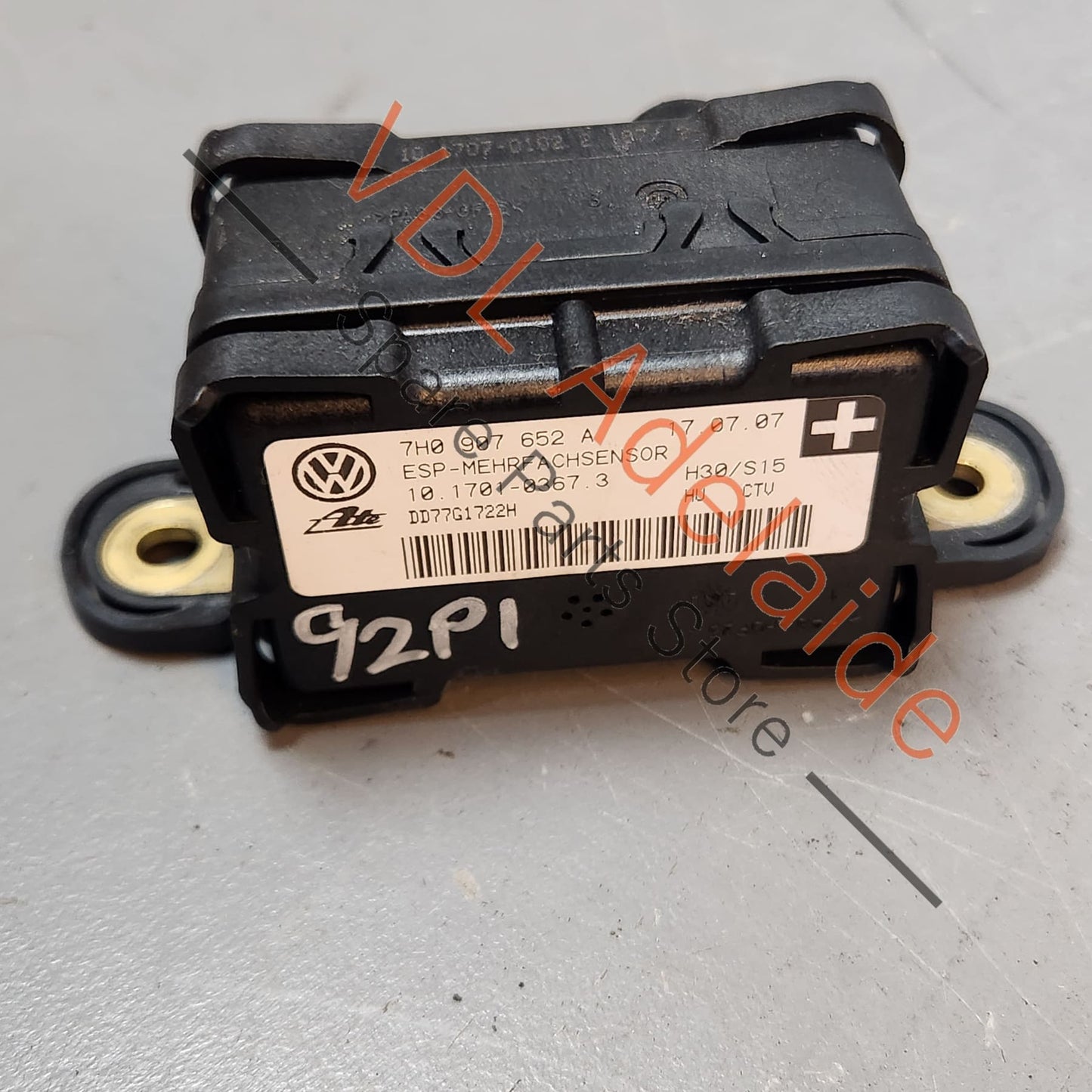 Porsche Cayenne 9PA 955 957 YAW Rate Sensor for ESP 7H0907652A