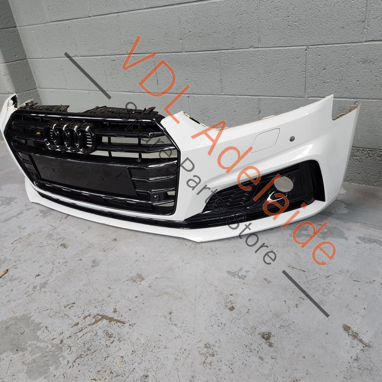 Audi A5 F5 S5 S-Line Front Bumper Clip Cover Grille Assembly 