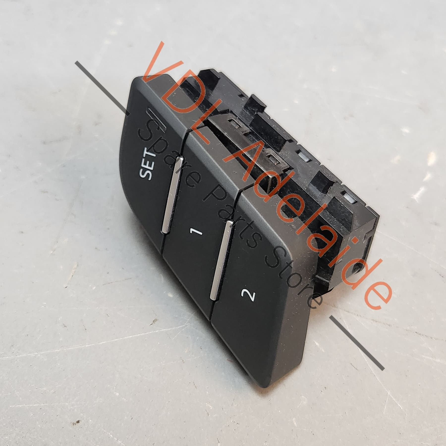 8W0959770, 8W09597705PR, , ,  Audi A5 F5 Right Side Memory Seat Switch 
8W0959770