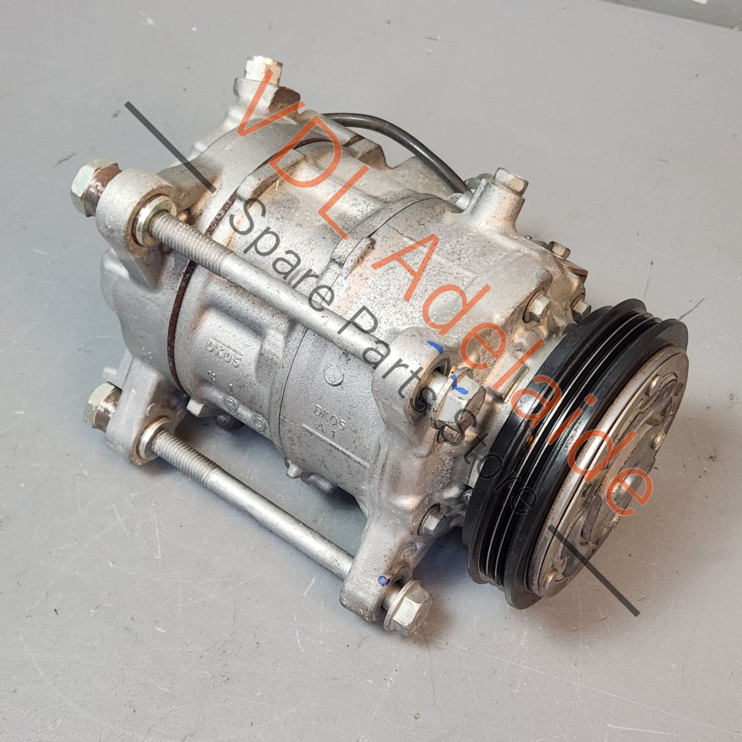 8W5820803 Audi RS4 RS5 F5 B9 AC Compressor Denso 8W5820803