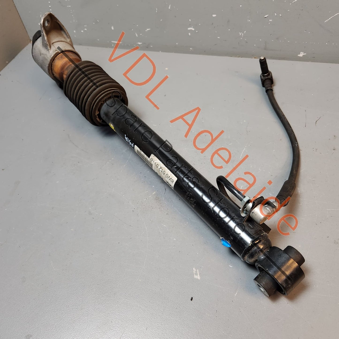 8W0512019B Audi RS5 F5 B9 KYB Rear Left Shock Absorber 8W0512019B 8W0512021AD