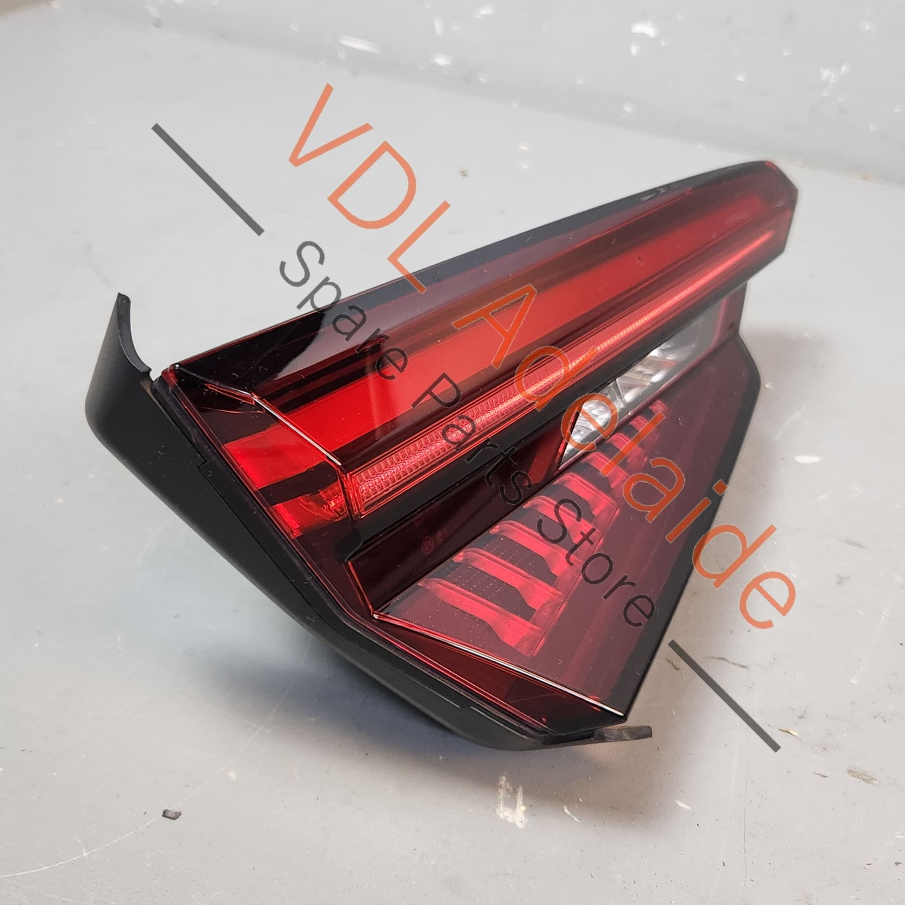 8W6945093J Audi RS5 F5 B9 Rear Left Inner LED Tail Light for RHD 8W6945093J 8W6945093P