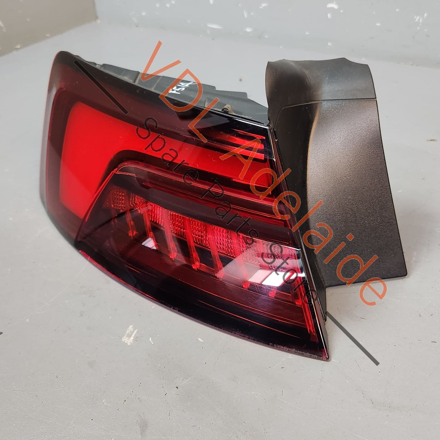 8W6945091J Audi RS5 F5 B9 Rear Left Outer LED Tail Light for RHD 8W6945091J 8W6945091P