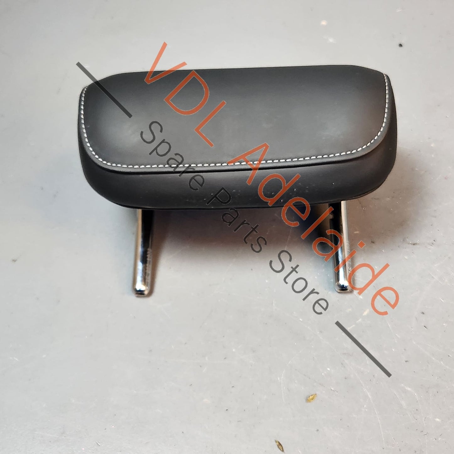 8V0885975CWJC 8V0885975AKWJC  Audi RS3 8V Rear Middle Centre Head Rest Leather Soul Black Cliff Grey 8V0885975C WJC