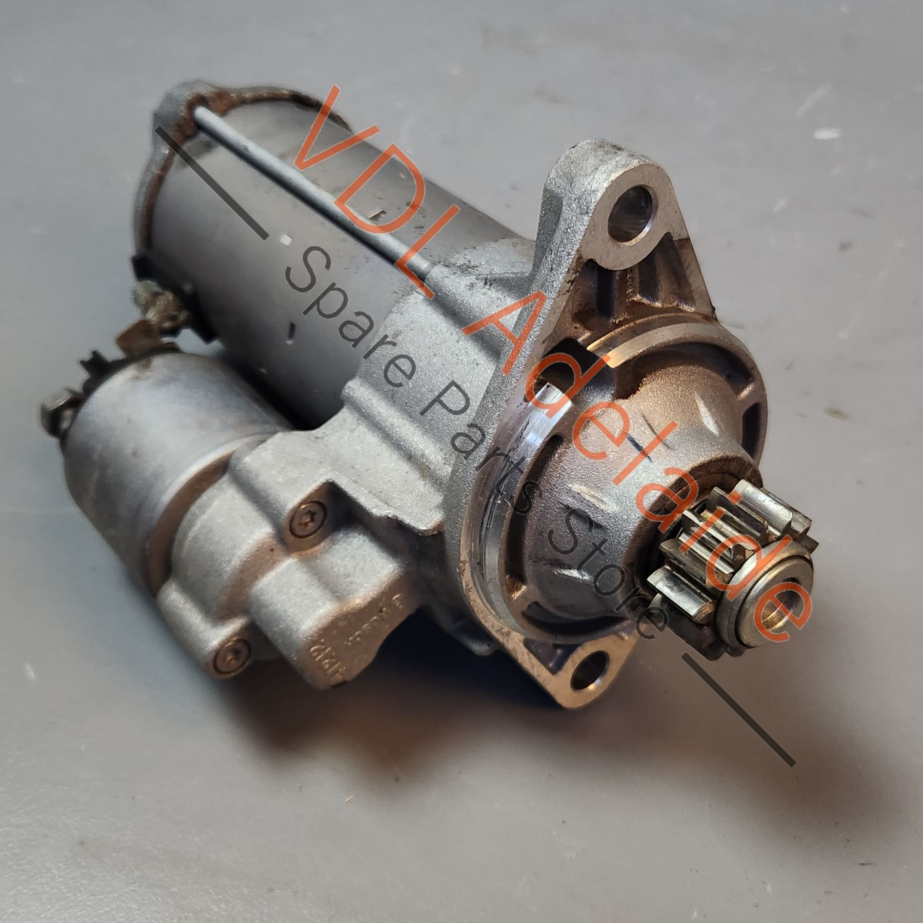 02E911024B   Audi RS3 8V 1.1kw Starter Motor 02E911024B Bosch for 2.5L 5Cyl Cars