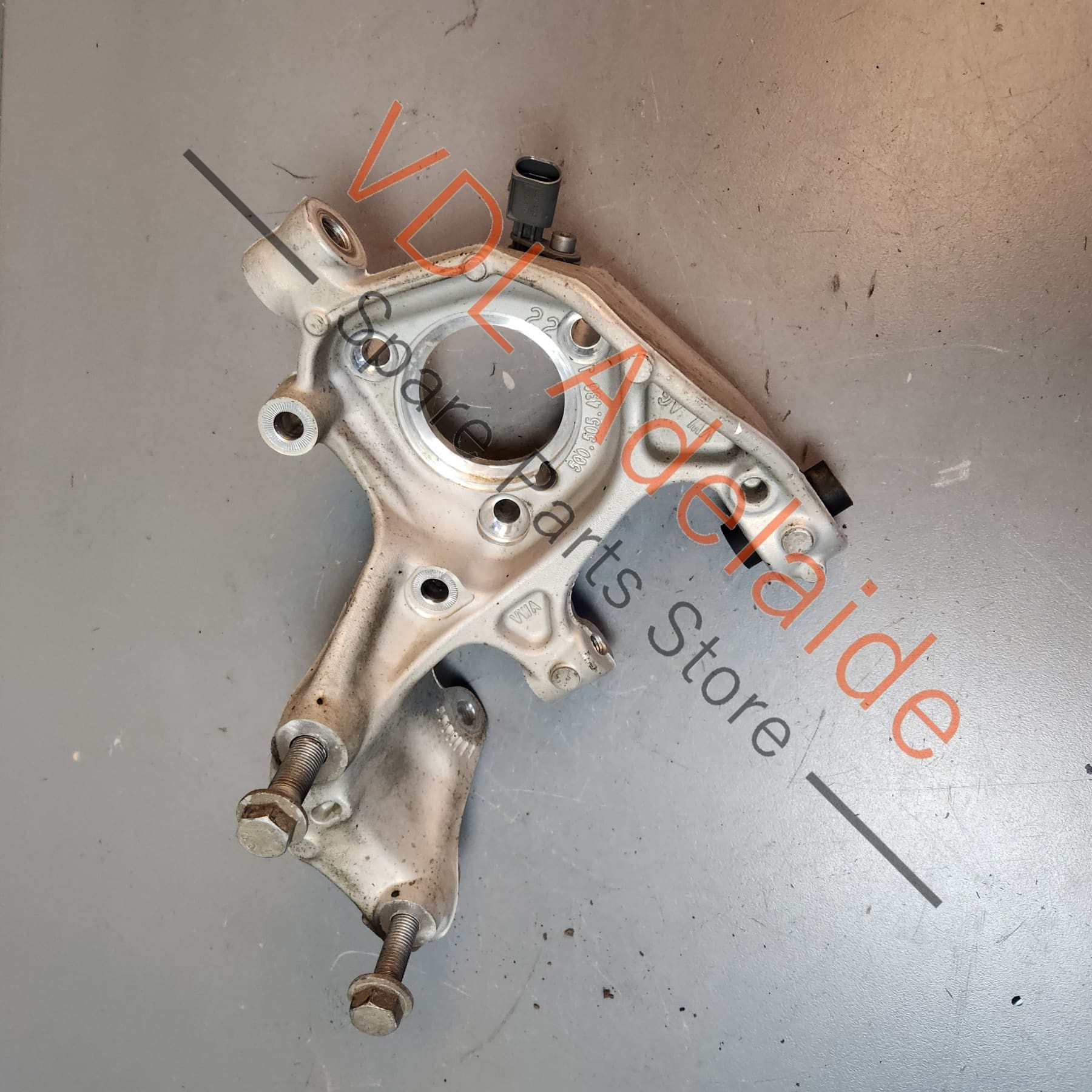 5Q0505436J   Audi A3 S3 RS3 Rear Right Wheel Bearing Housing Hub Knuckle 5Q0505436J