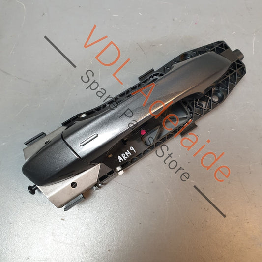 5G0837206Q 5G0837206R     VW Golf Front Right Exterior Door Handle for Keyless Entry Vehicles Indium Gray LR7H