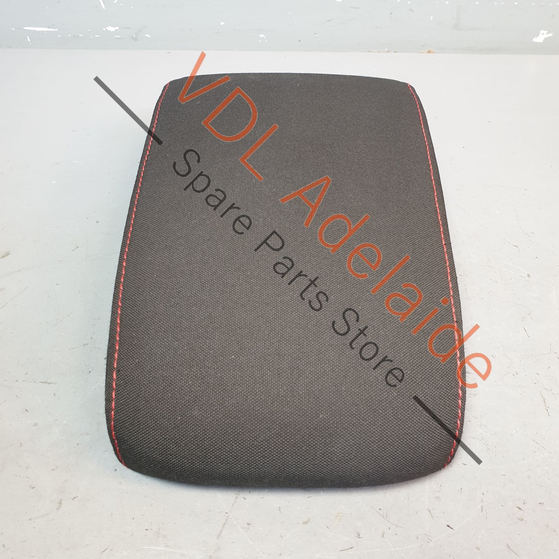 5G0864207FBDL      VW Golf MK7 Gti Cloth Black with Red Stitch Centre Middle Armrest 5G0864207F BDL