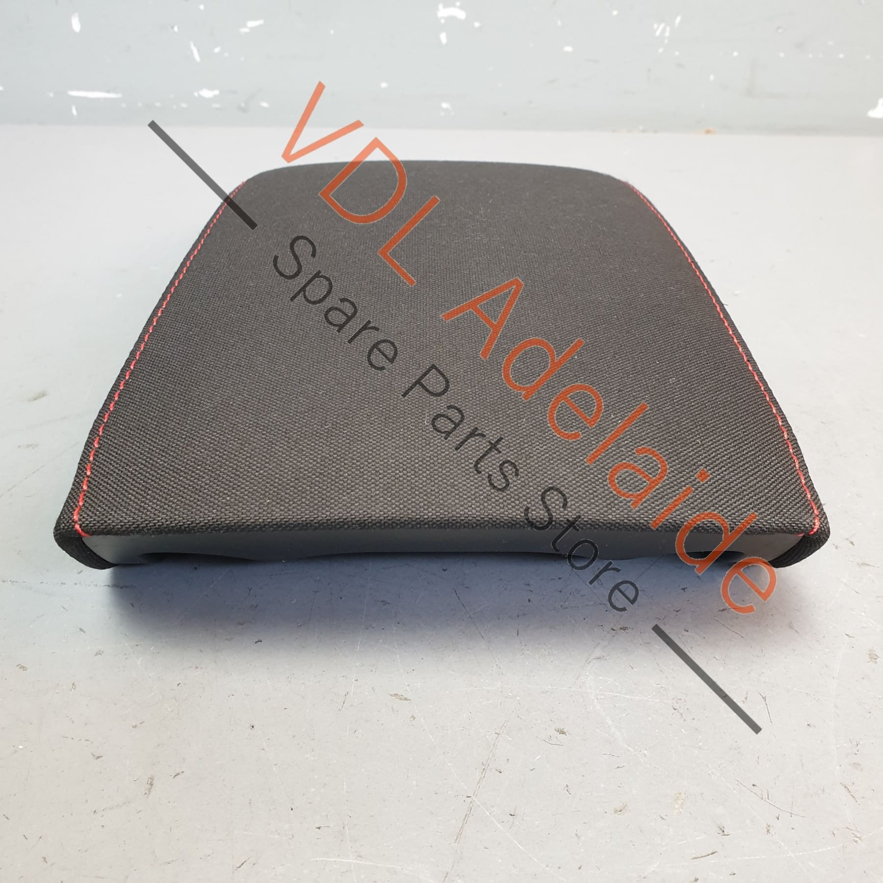 5G0864207FBDL      VW Golf MK7 Gti Cloth Black with Red Stitch Centre Middle Armrest 5G0864207F BDL