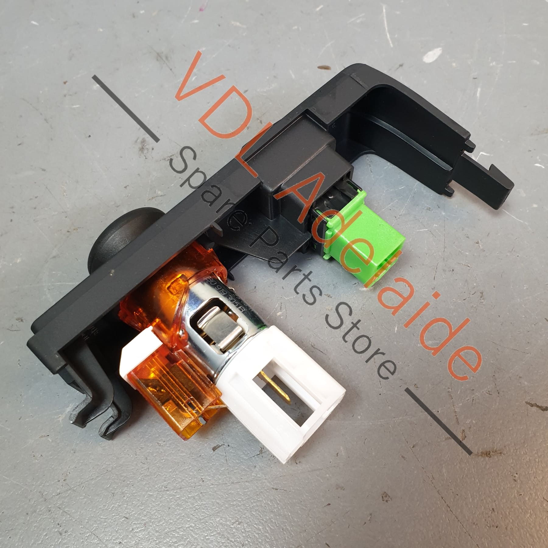 8P0863387J  Audi S3 8P Active Damper Sport Mag Ride Suspension Switch 8P0863387J