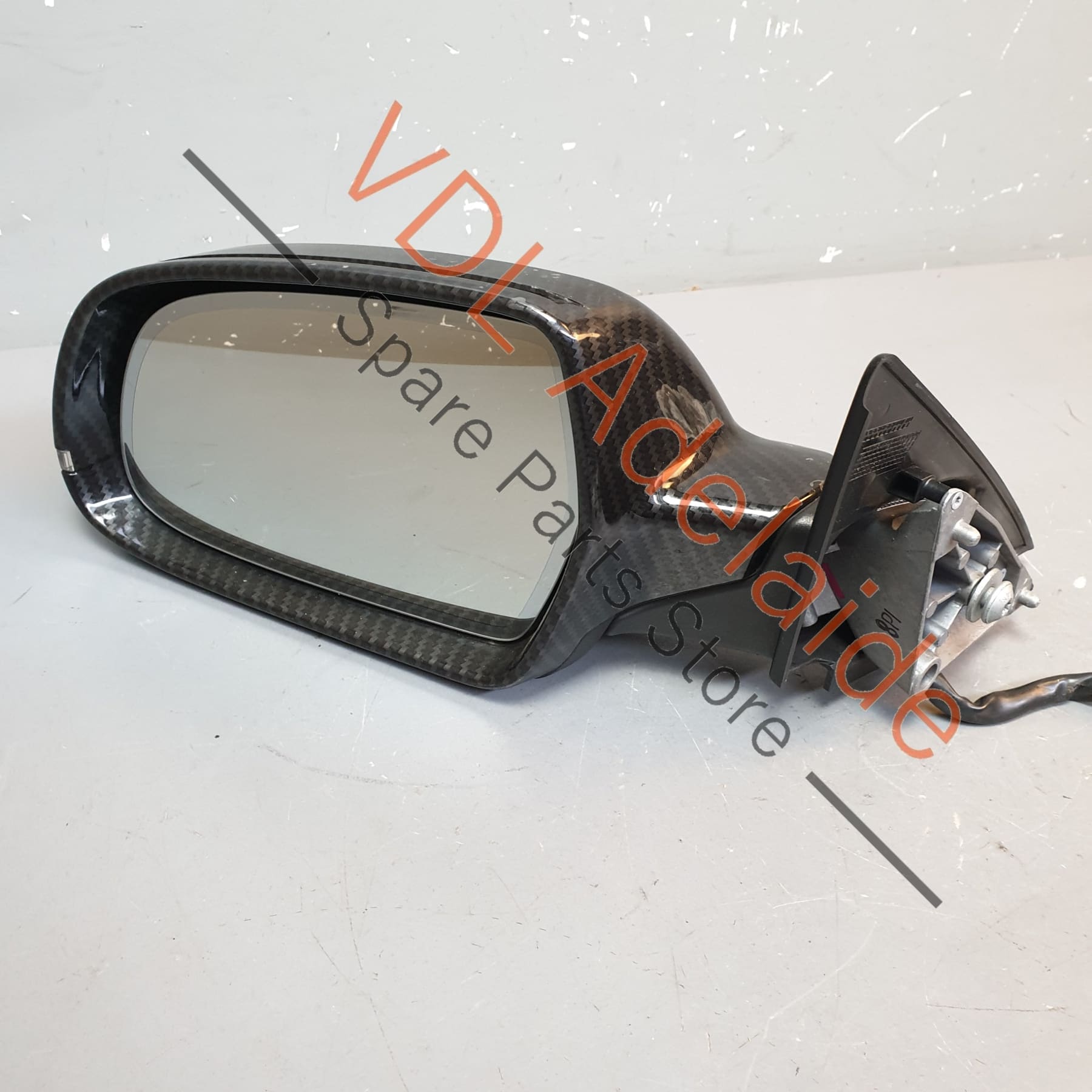 
8P2858531GC 
8F0857535G Audi S3 8P Electric Power Folding Rear View Wing Mirror Left Side 8P2858531GC