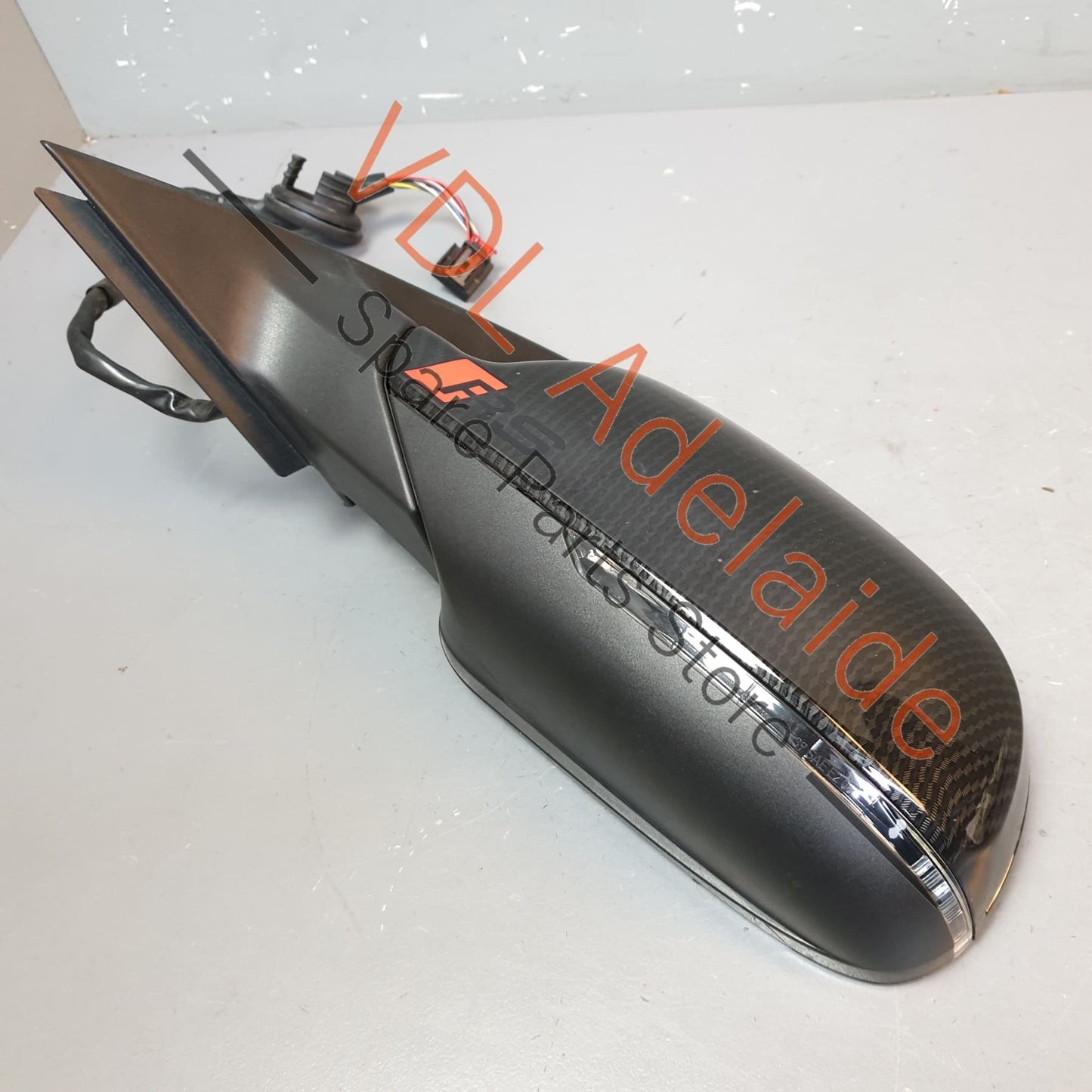 
8P2858531GC 
8F0857535G Audi S3 8P Electric Power Folding Rear View Wing Mirror Left Side 8P2858531GC