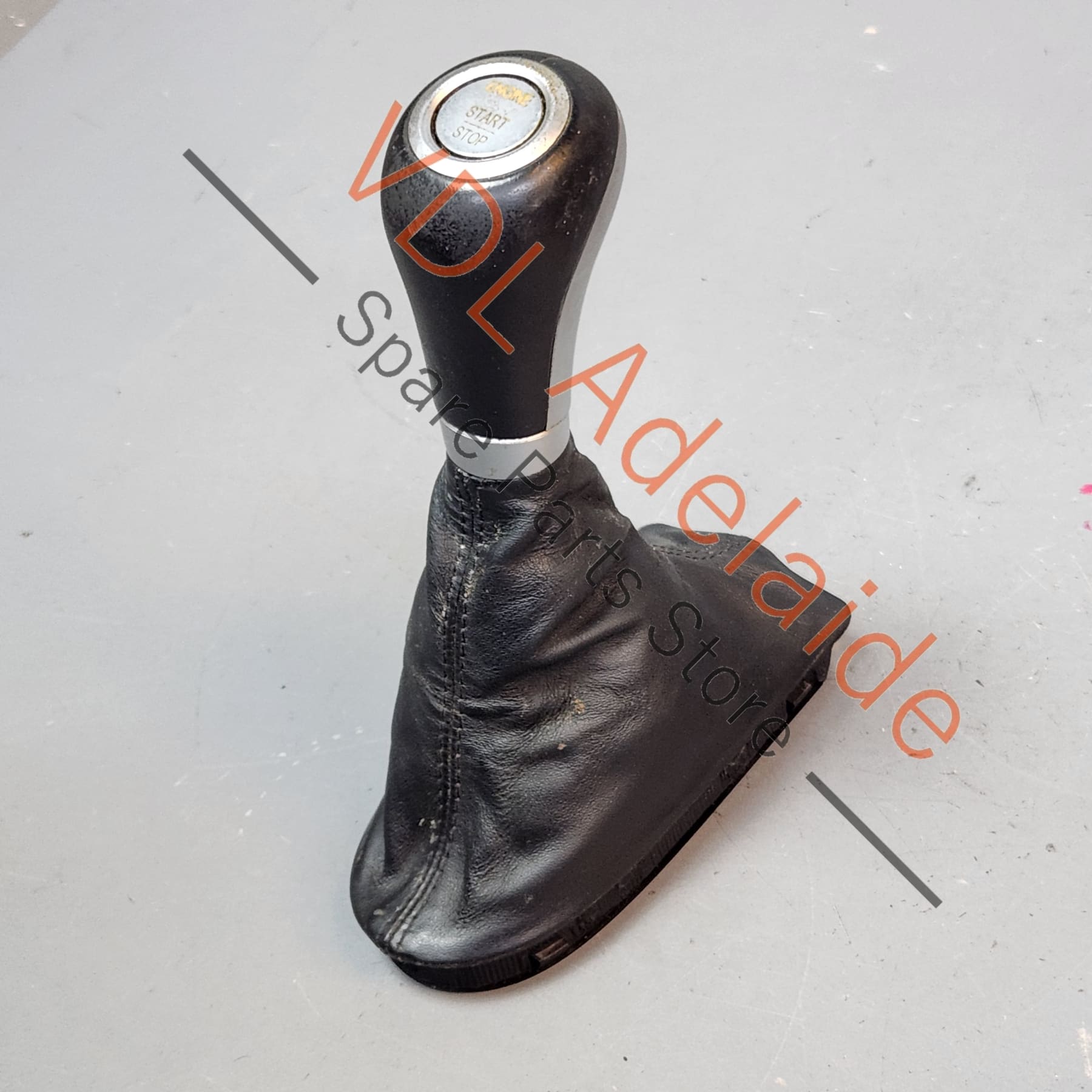 A2112674510 2112674510 Mercedes W211 E Class Start Stop Keyless Go Gear Shift Knob A2112674510