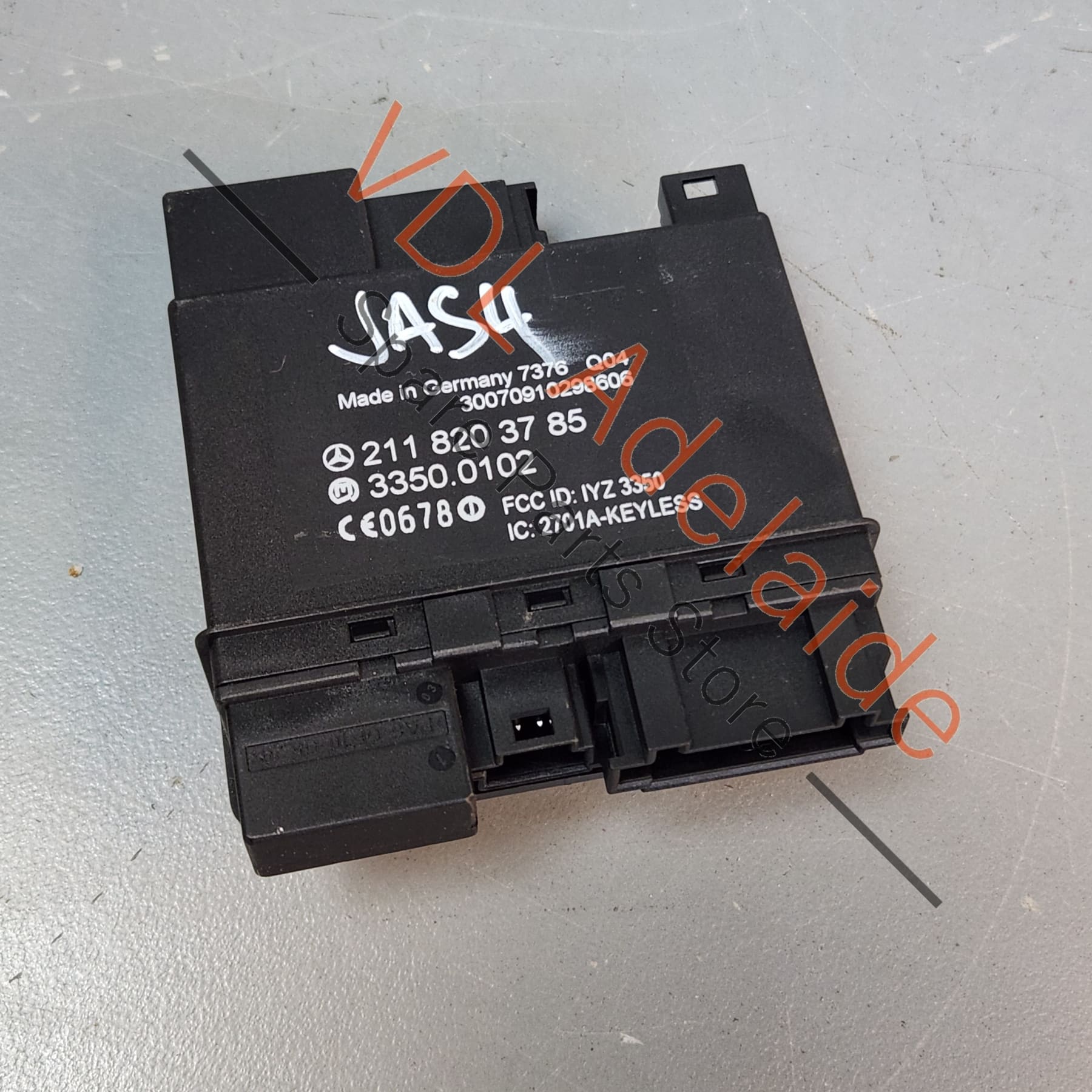 A2118203785 2118203785 Mercedes W211 Keyless Go Entry Sensor Antenna Module A2118203785