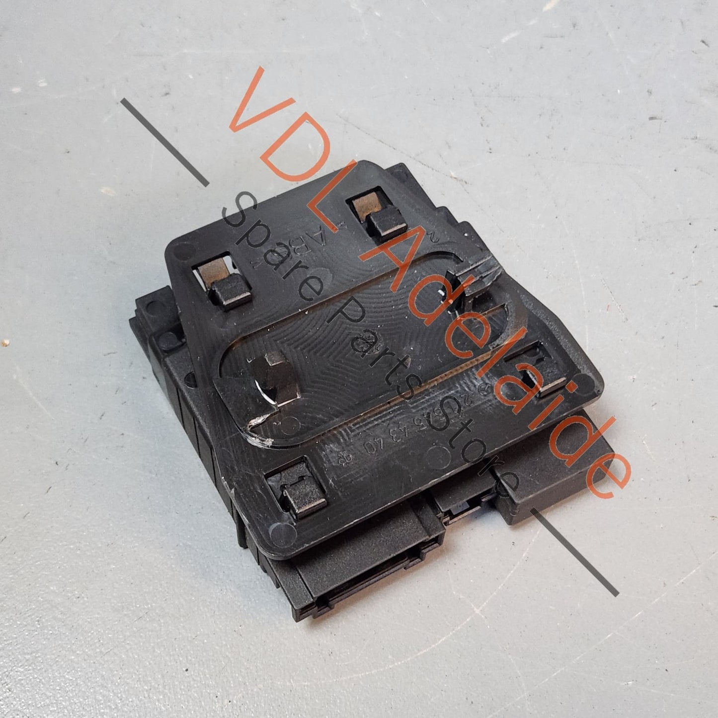 A2118203785 2118203785 Mercedes W211 Keyless Go Entry Sensor Antenna Module A2118203785